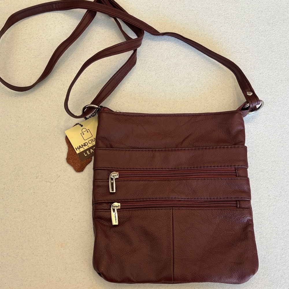 Elegant Leather Crossbody Bag - Deep Brown